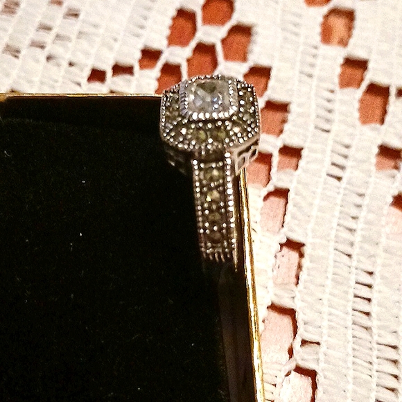 CZ accent ring - Picture 4 of 4